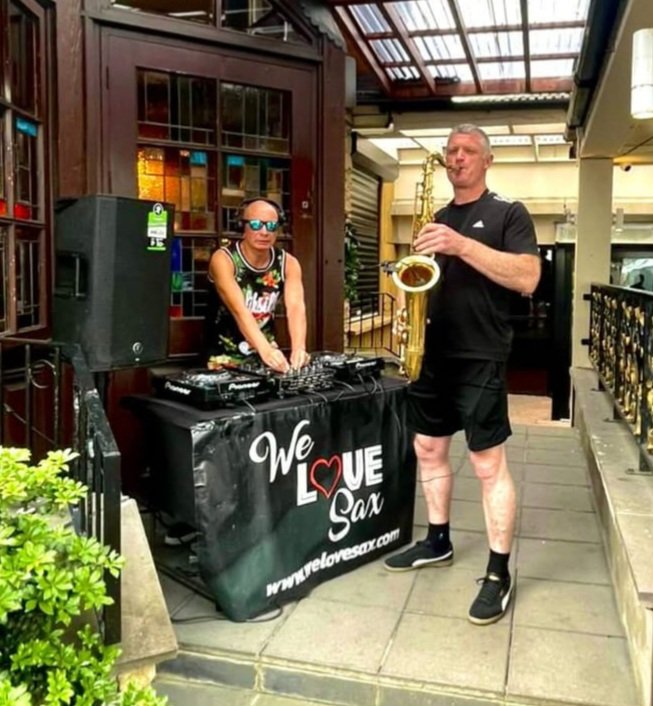 We Love Sax